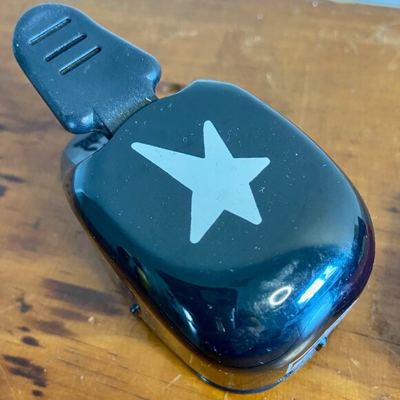 Lot Of 7 Paper Punches For Paper Crafts - Picture 4 of 4